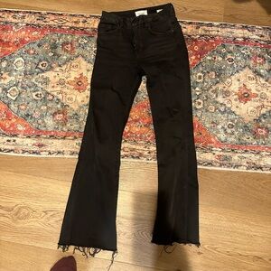 Frame cropped denim. Gently worn.